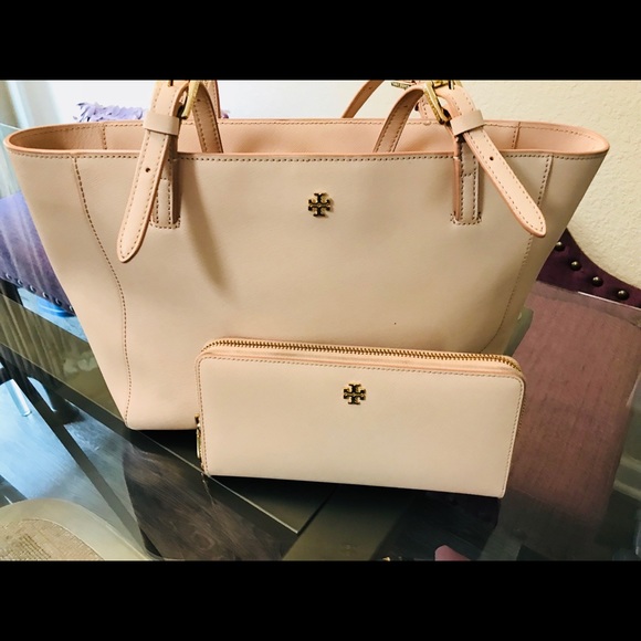 Tory Burch Handbags - Tory Burch Handbag and Wallet